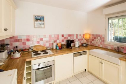 WhatsApp Image 2025-11-25 at 10.19.58 (1) WhatsApp Image 2025-11-25 at 10.19.58 (1)